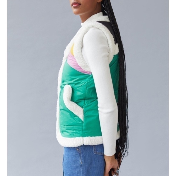 Bdg Vibrant Green Nylon Sherpa V Neck Winter Zip Vest - Picture 3 of 14